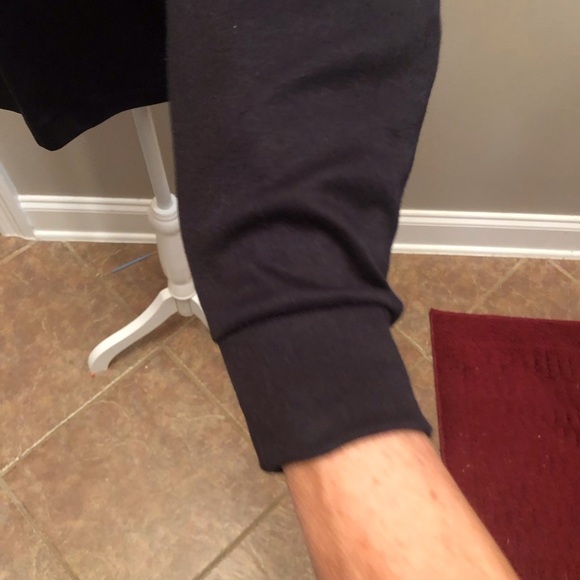 Vintage Bobbie Brooks Black Turtleneck Size Large - Picture 4 of 6